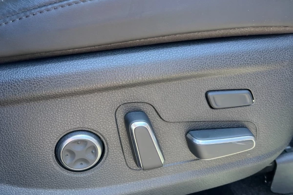 2021 Hyundai Santa Fe TM.V3 Highlander SUV Image 16
