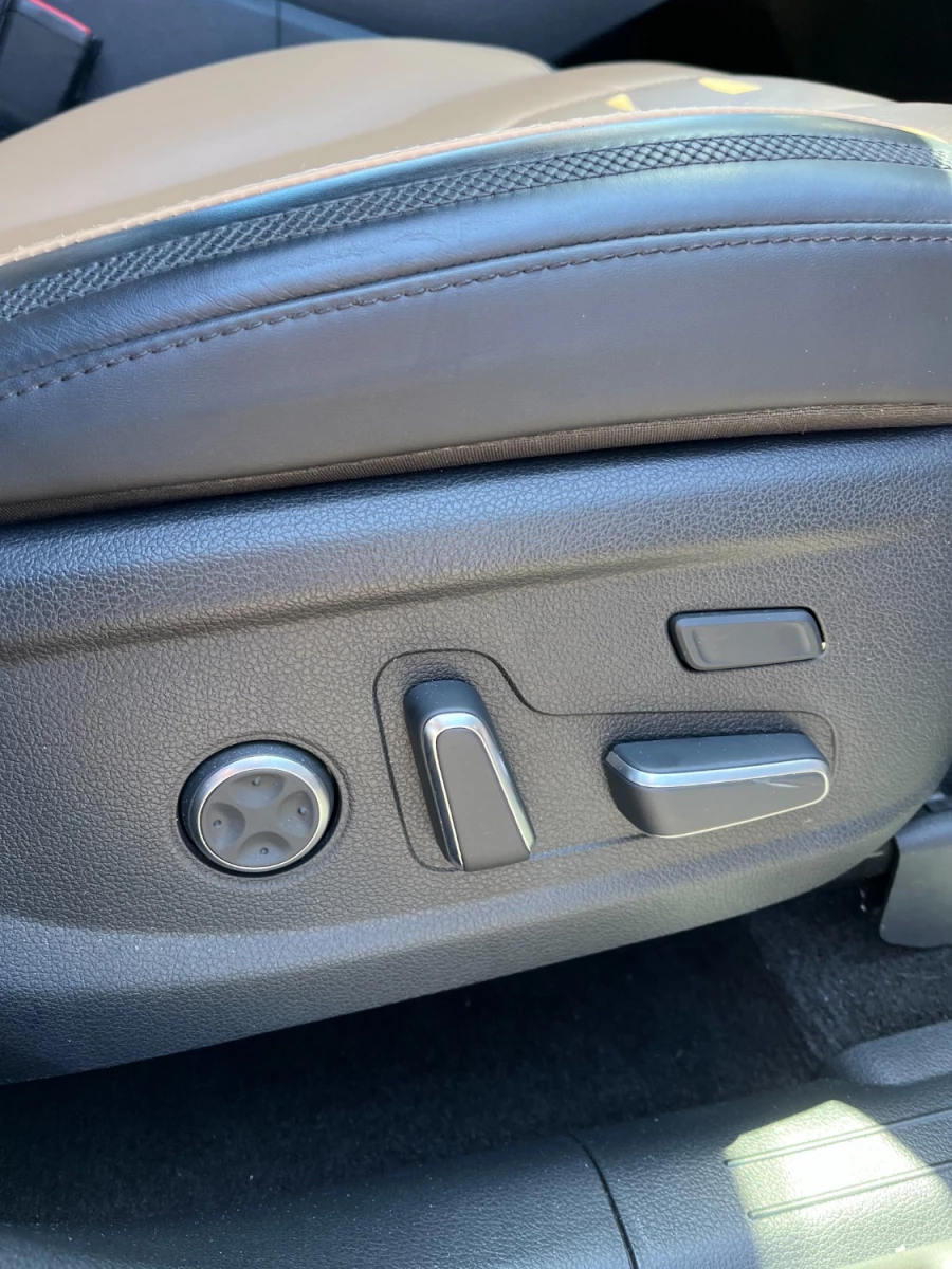 2021 Hyundai Santa Fe TM.V3 Highlander SUV Image 16