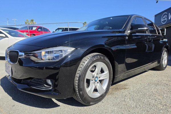 2013 MY14 BMW 3 Series F30 316i Sedan Image 3