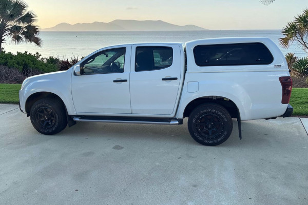 2018 Isuzu D-MAX TF SX High Ride Ute Image 8