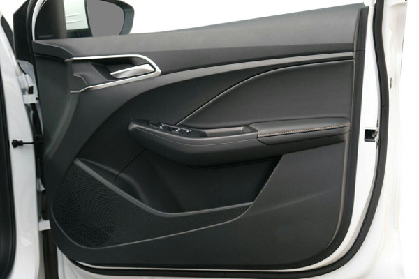 2024 MG MG3 Essence Hatch Image 5