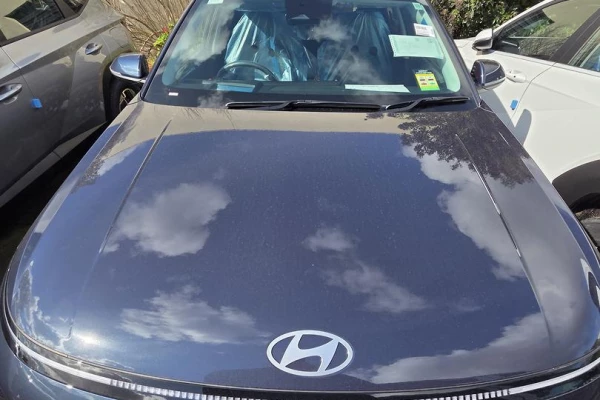 2026 MY27 Hyundai KONA SX2.V3 Electric Premium SUV Image 2