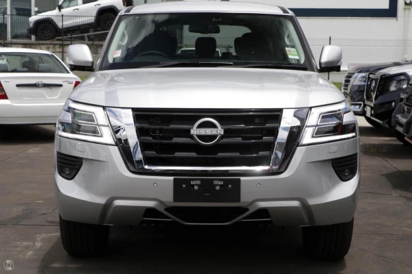 2026 Nissan Patrol Y62 Ti SUV Image 2