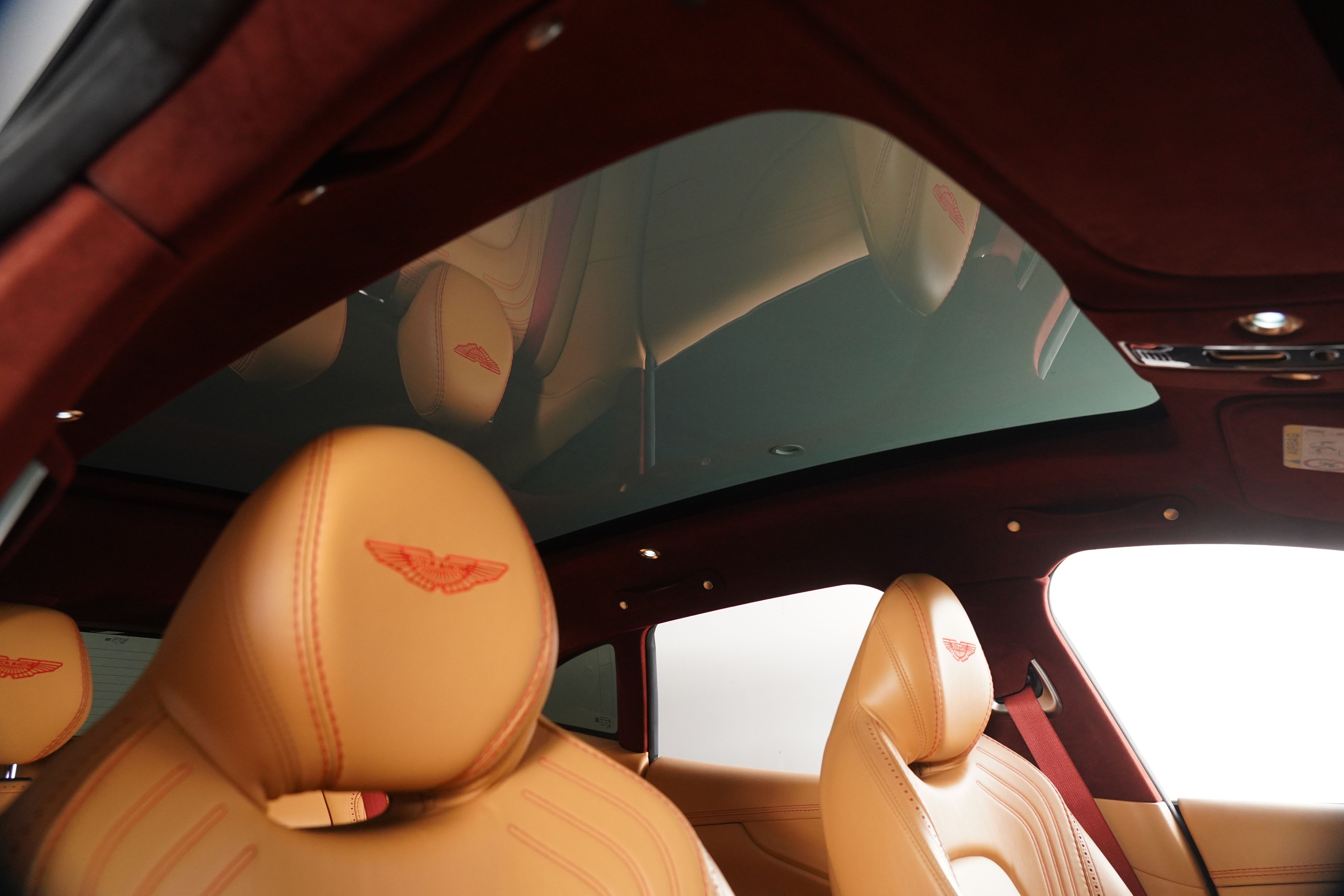 2021 Aston Martin DBX 1913 Edition SUV Image 37