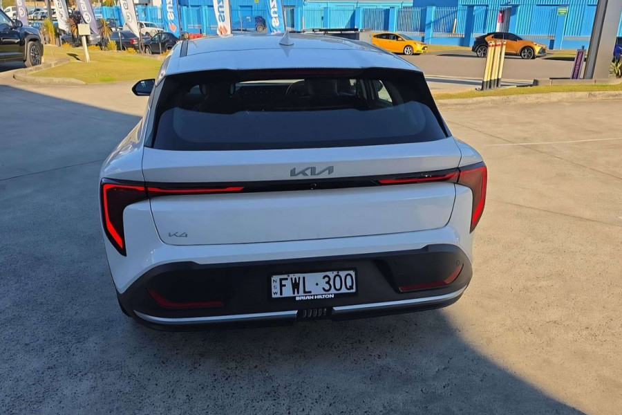 2025 MY26 Kia K4 CL4m S Hatch Image 3