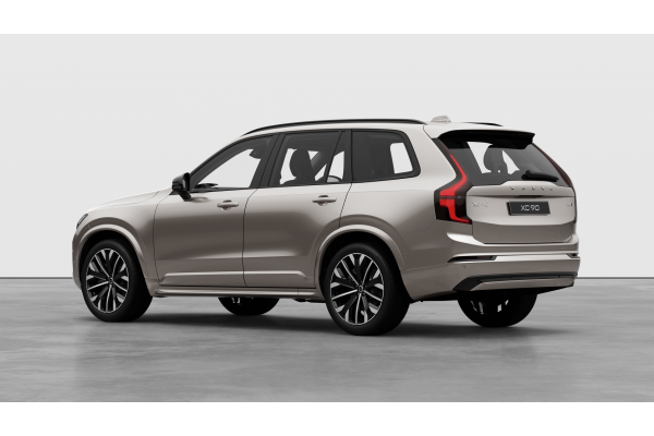 2026 Volvo XC90 L Series Ultra B5 Dark SUV Image 3