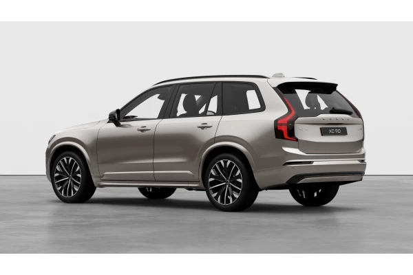 2026 Volvo XC90 L Series Ultra B5 Dark SUV Image 3