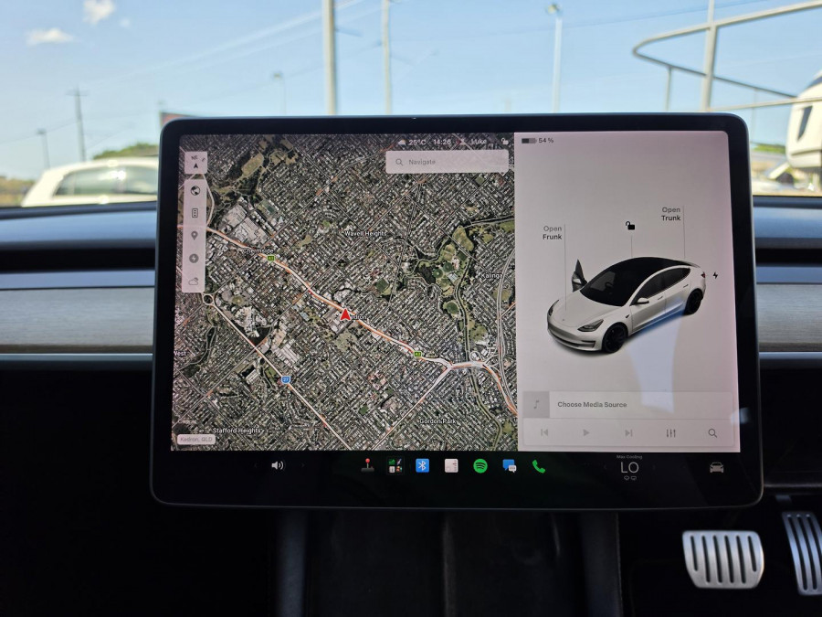 2021 Tesla Model 3  Performance Sedan Image 24