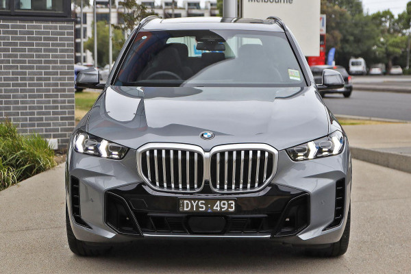 2025 BMW X5 G05 LCI xDrive30d M Sport SUV image 4