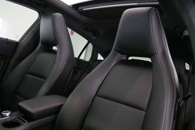 2016 Mercedes-Benz Cla200 CLA200 8 of 26
