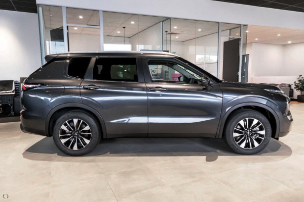 2025 Mitsubishi Outlander ZM LS SUV Image 5