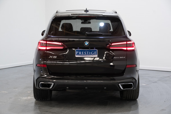 2020 BMW X5 xDrive30d SUV image 10