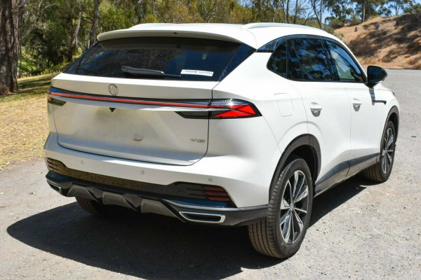 2024 MY25 MG HS AS33 Essence SUV