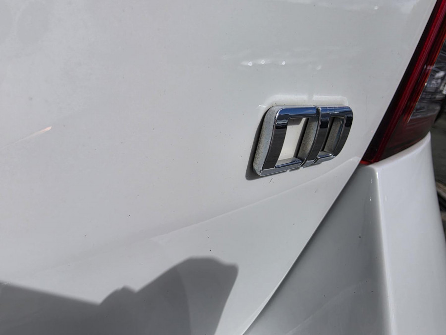 2012 MY13 Holden Cruze JH Series II CD Hatch Image 14