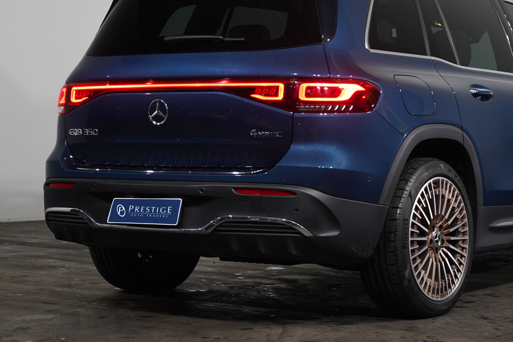 2023 Mercedes-Benz Eqb 350 4matic Edition 1 SUV Image 8