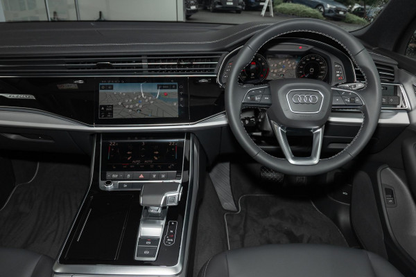 2025 Audi Q7 4M TFSI 185kW SUV image 7