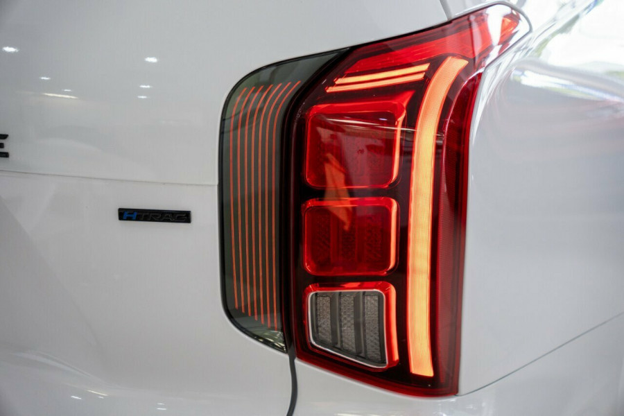 2024 MY25 Hyundai Palisade LX2.V5 Calligraphy Black Ink SUV Image 9