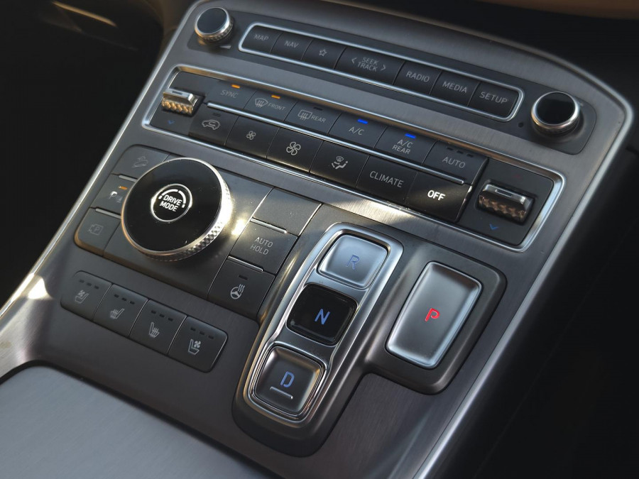 2021 Hyundai Santa Fe TM.V3 Highlander SUV Image 18