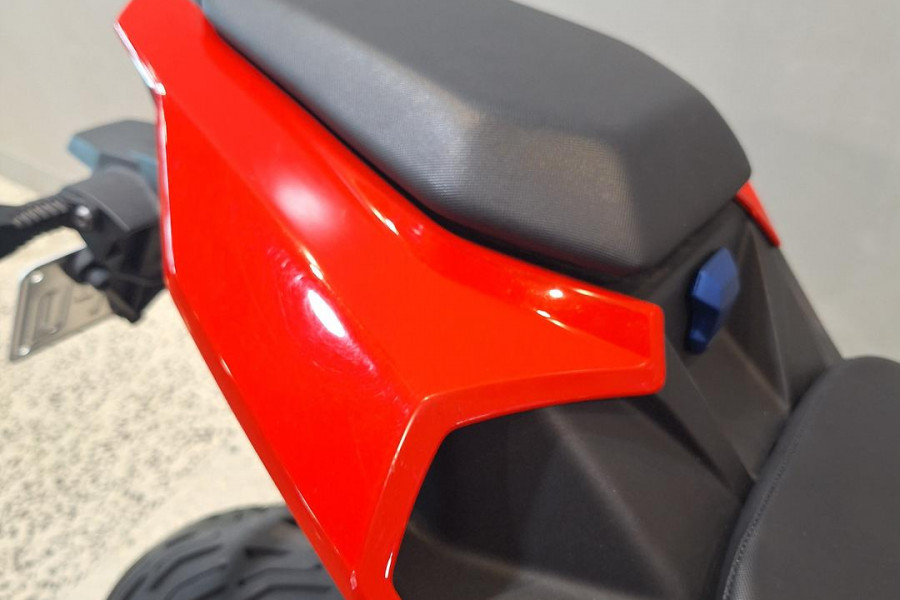 2021 BMW S 1000 R Sport S 1000