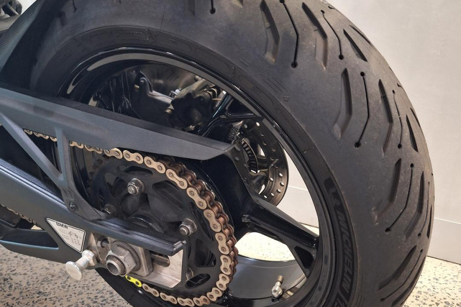 2021 BMW S 1000 R Sport S 1000