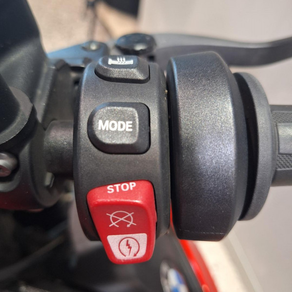 2021 BMW S 1000 R Sport S 1000 image 9