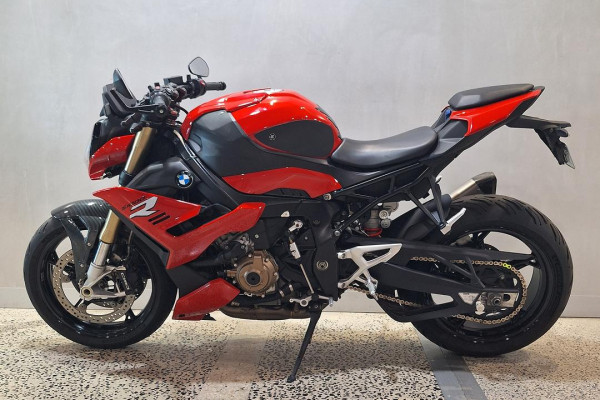 2021 BMW S 1000 R Sport S 1000