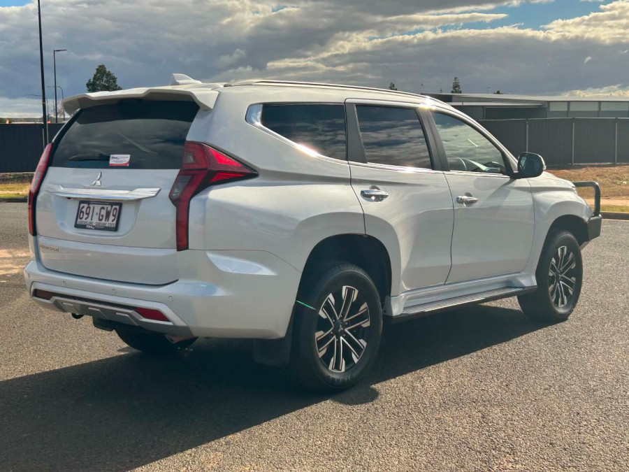 2023 MY22 Mitsubishi Pajero Sport QF GLS SUV Image 3