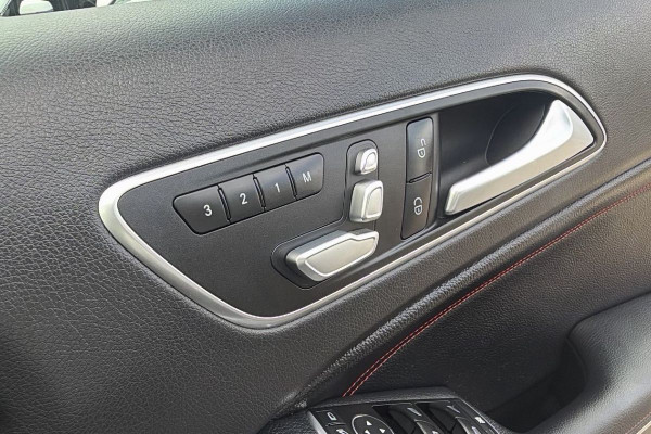 2016 Mercedes-Benz A-Class W176 A250 Sport Hatch Image 17