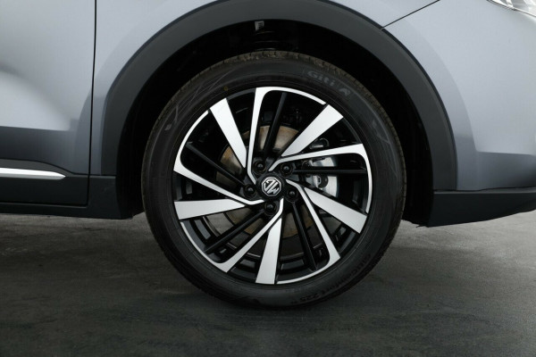 2025 MG ZS ZS32 Essence Hybrid+ SUV Image 3