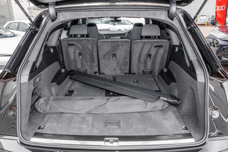 2025 MY26 Audi SQ7 4M TFSI SUV