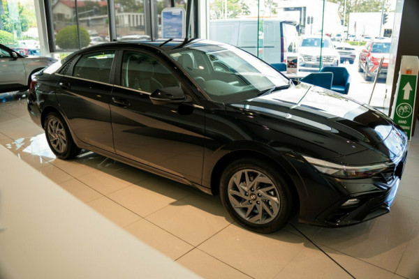 2025 Hyundai i30 CN7.V2 Hybrid Sedan Image 5