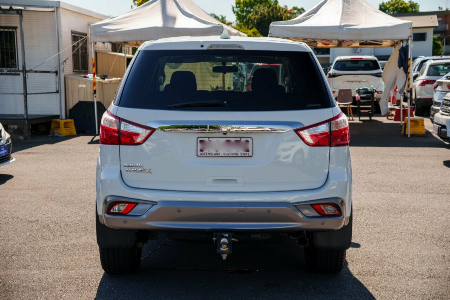 2021 Isuzu MU-X RJ LS-U SUV Image 3