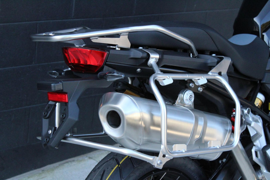 2026 BMW F 900 GS Adventure Ride Pro F 900