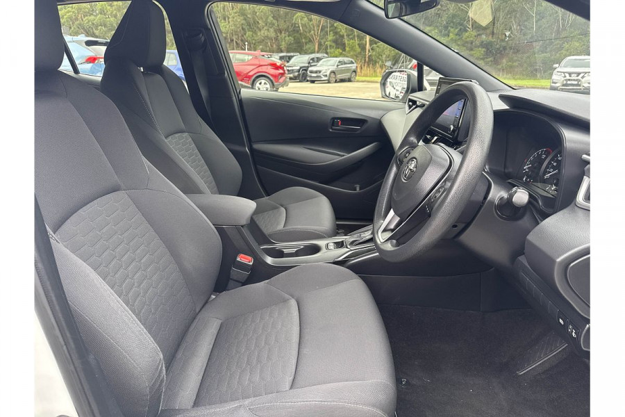 2022 Toyota Corolla ZWE219R  Ascent Sport Hybrid Hatch Image 9