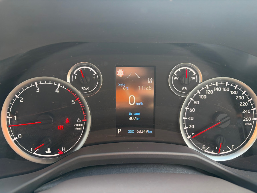2024 Toyota LandCruiser FJA300R GXL SUV Image 11