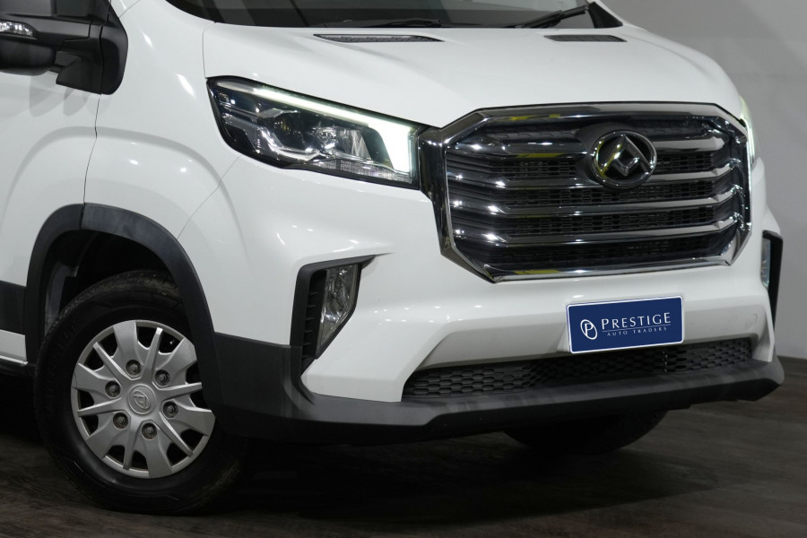 2023 LDV Deliver 9 Mid Roof LWB Bus Image 2