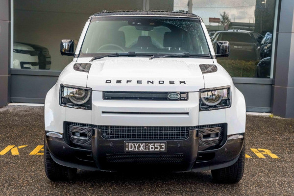 2025 MY25.5 Land Rover Defender L663 110 D350 X-Dynamic SE SUV image 2
