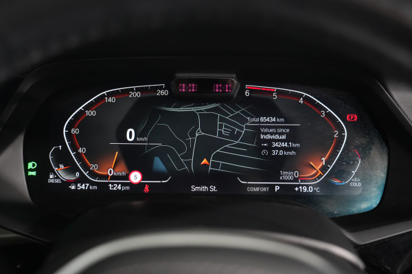 2022 BMW X6 xDrive30d M Sport Coupe Image 16