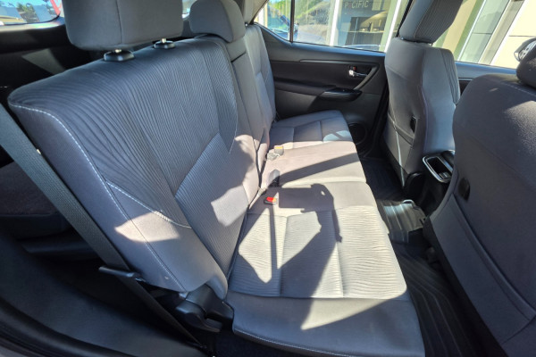 2024 Toyota Fortuner GUN156R GX SUV Image 32