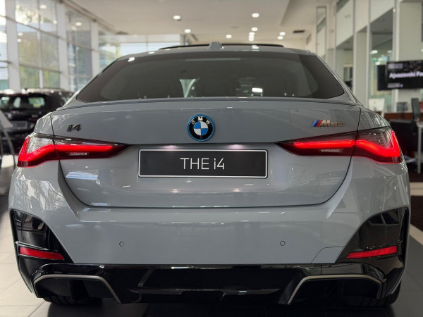 2024 BMW i4 G26 M50 Hatch image 4