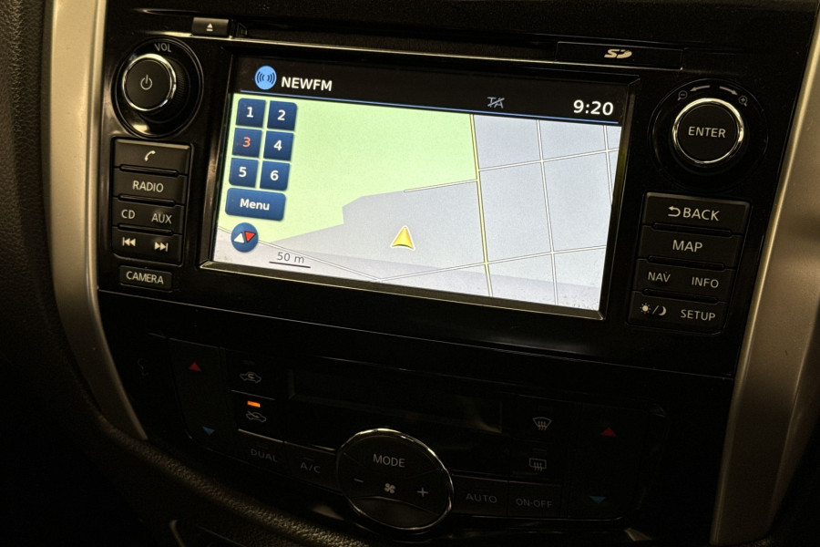 2018 Nissan Navara D23 Series 3 ST-X King Cab Pickup Image 8