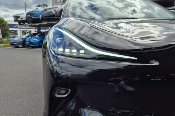 2025 MG IM6 S12L Premium SUV Image 7