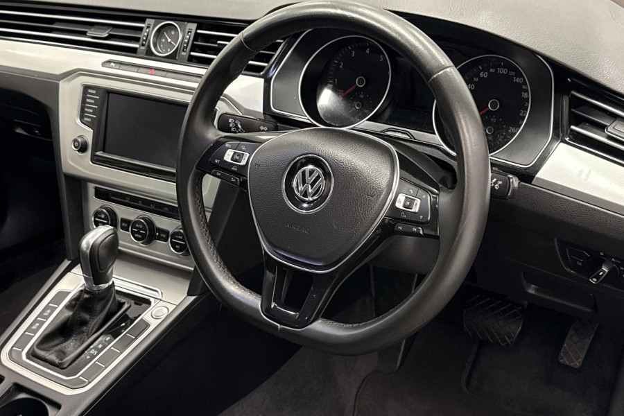 2015 Volkswagen Passat Sedan 132TSI Sedan Image 18