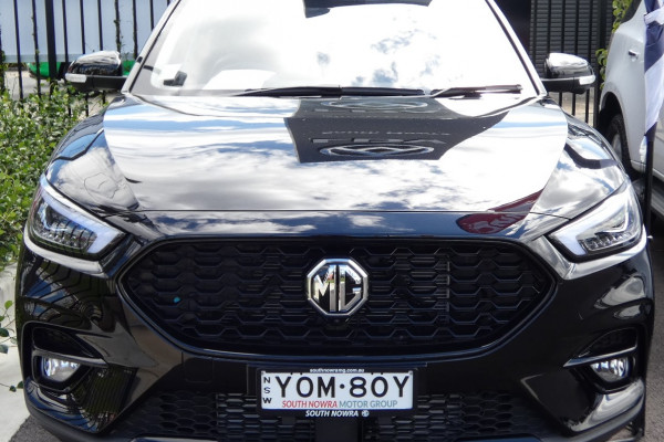 2024 MG ZST S13 ESSENCE SUV