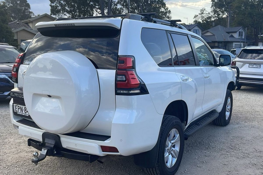 2021 Toyota LandCruiser Prado GDJ150R GXL SUV Image 7