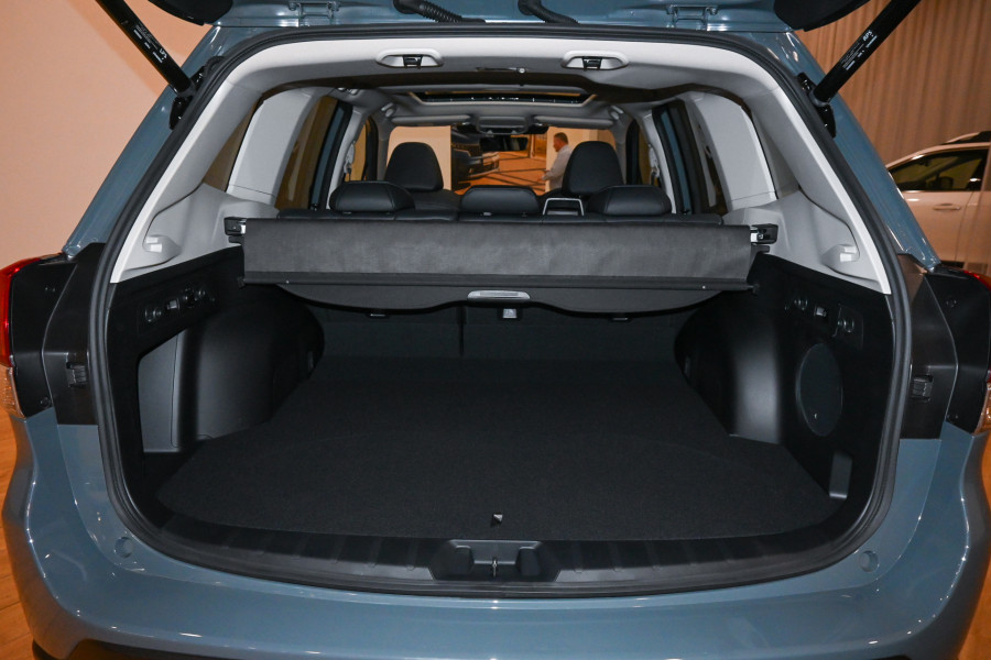 2024 Subaru Forester S5 2.5i-S SUV Image 18
