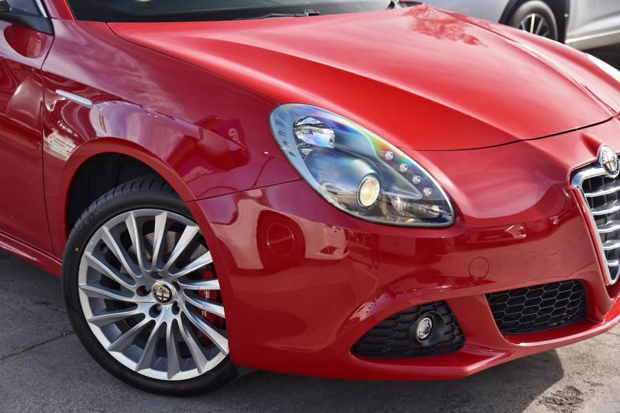 2013 Alfa Romeo Giulietta Series 0 Distinctive Hatch Image 17