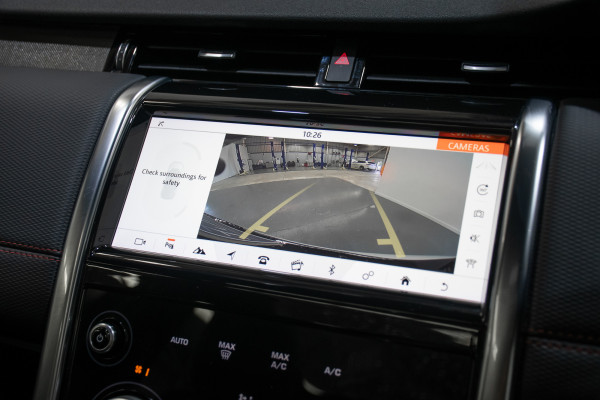 2020 Land Rover Discovery Sport SE SUV Image 21