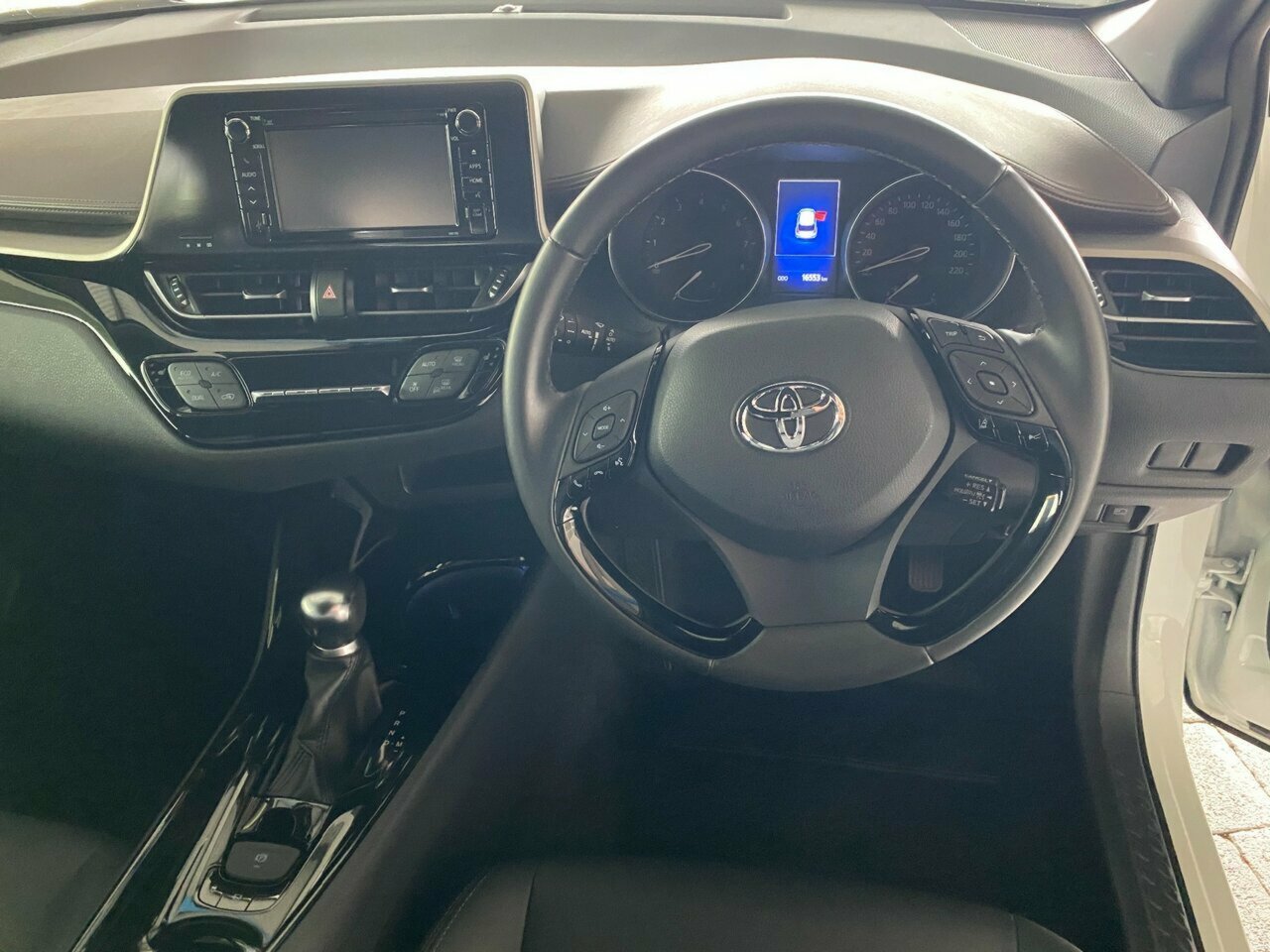 2018 Toyota C-HR Koba SUV Image 21