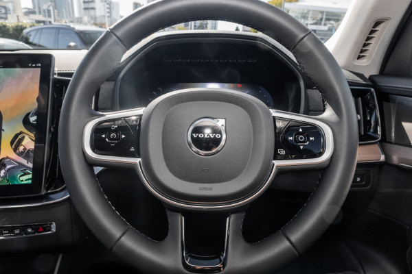 2026 Volvo XC90 L Series Plus T8 Plug-in Hybrid Dark SUV image 10